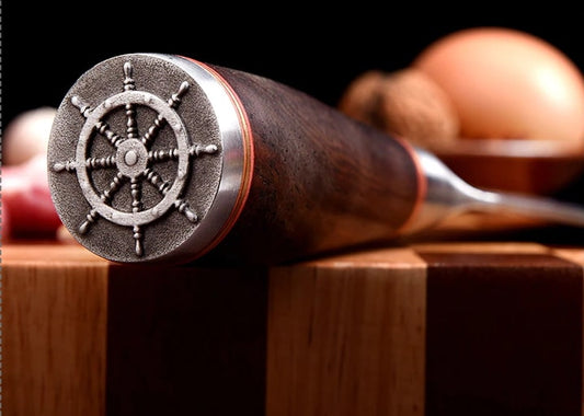 Cutit profesional Chef seria Brutus, otel japonez HRC 60 calire manuala, maner Delux Pakka