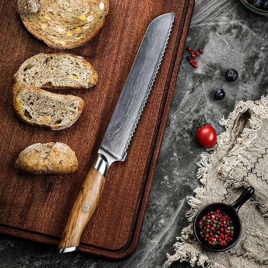 Cuțit de Pâine – Lamă Zimțată VG-10, Mâner din Lemn de Măslin, Ideal pentru Felierea Pâinii și Produselor de Patiserie